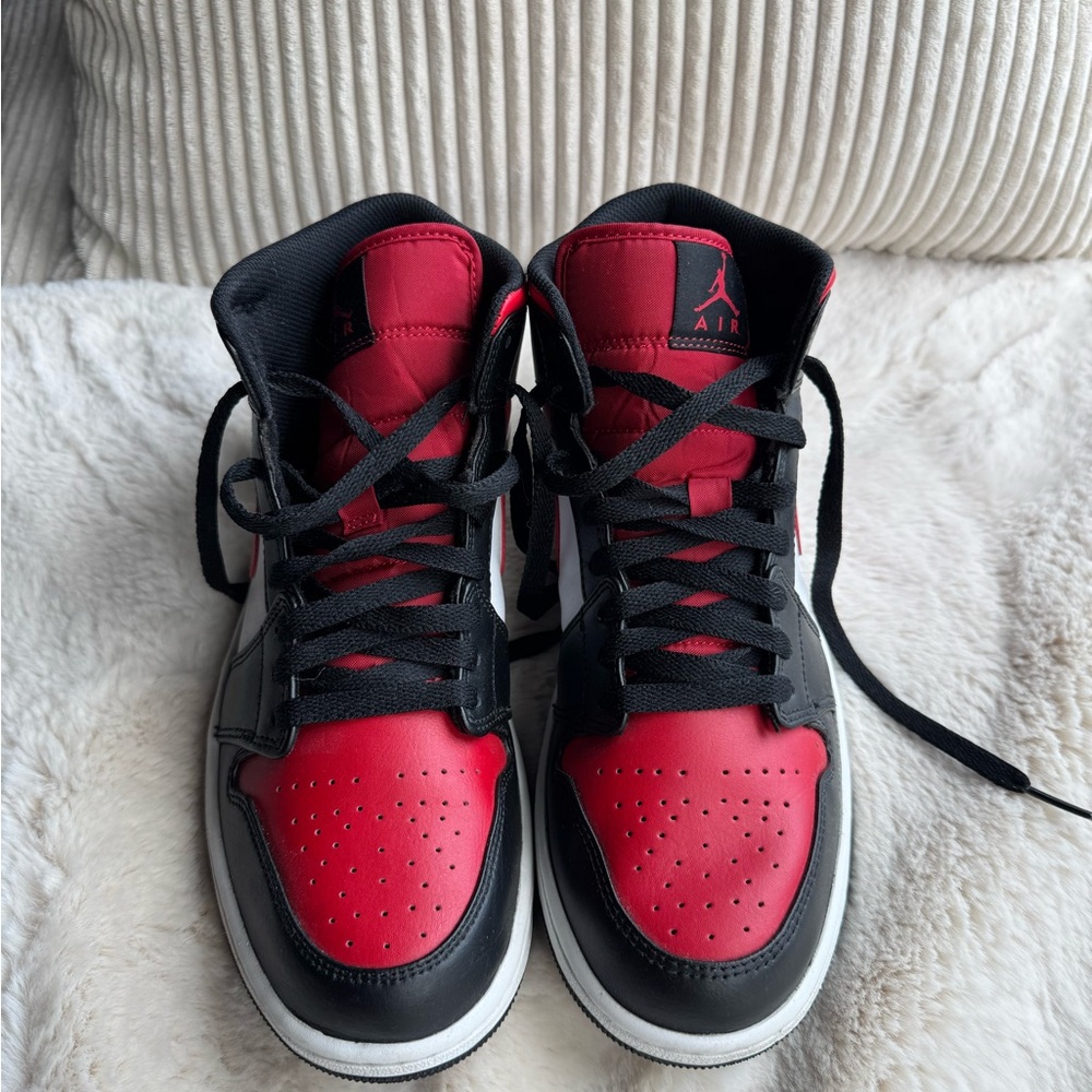 Nike Jordan 1 High Top